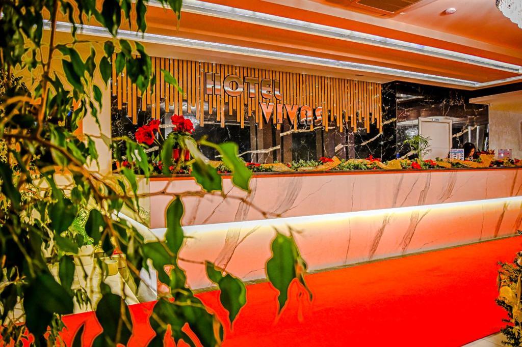 Hotel Vivas Durrës 外观 照片