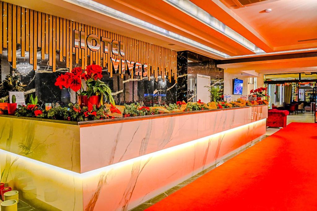 Hotel Vivas Durrës 外观 照片
